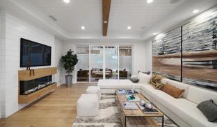Dori Custom Homes por Dori Custom Homes en Los Angeles California