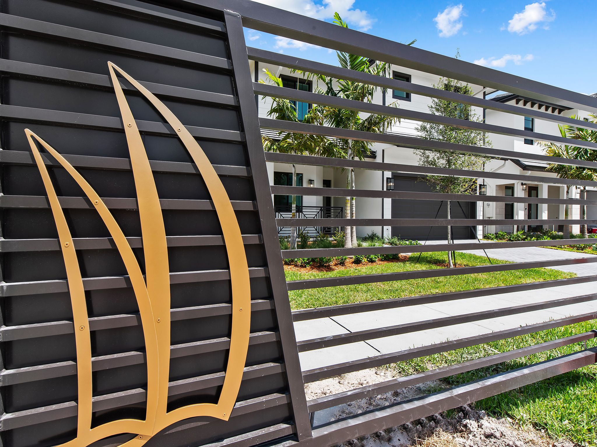 casa en Marina Landings por 13th Floor Homes