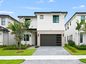 casa en Marina Landings por 13th Floor Homes