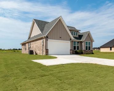 The Sapphire Ranch by Doug Parr Homes in Fort Worth TX