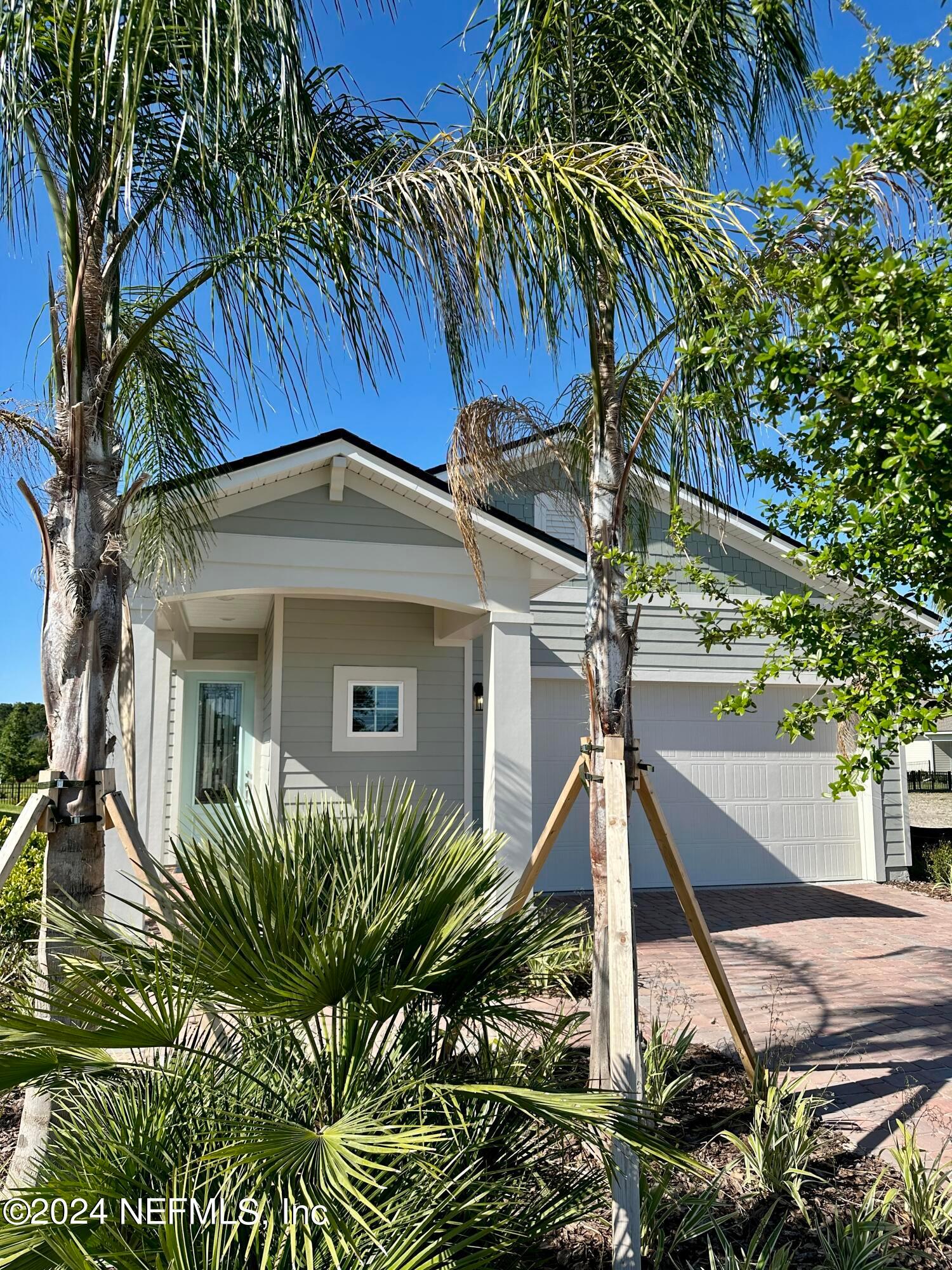 96 AMBERWOOD Drive (Cumberland)