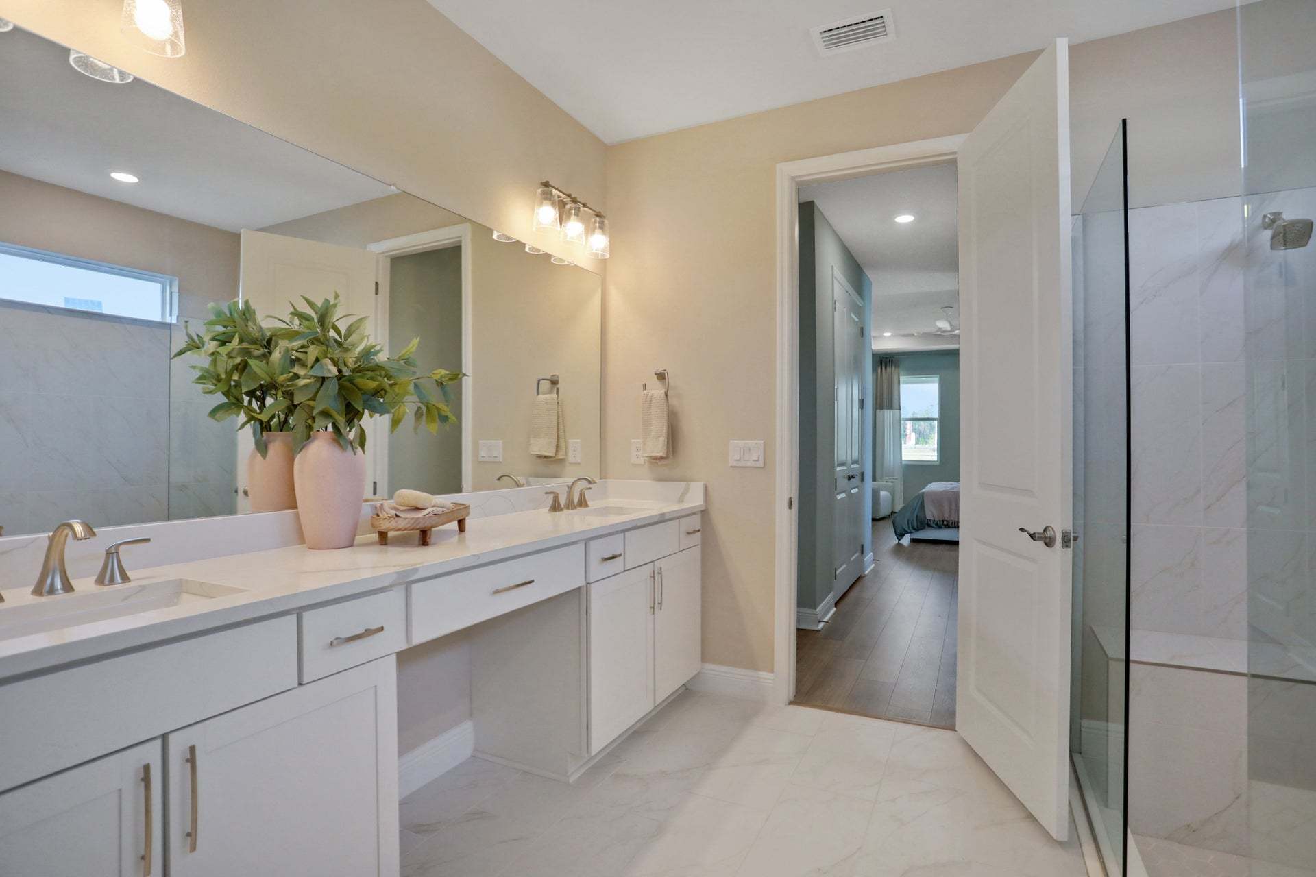 Bathrooms Image