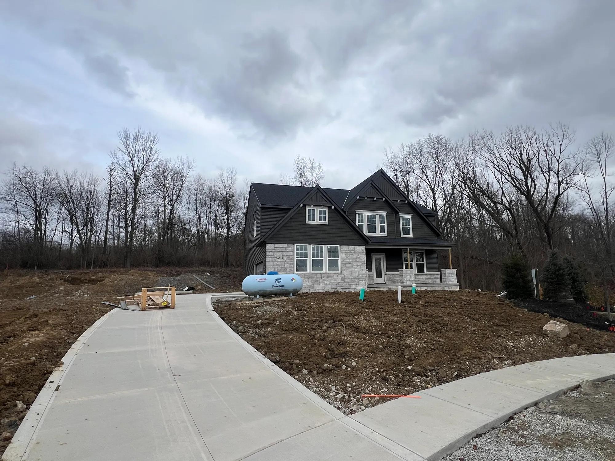 6099 Upland Ridge Drive (ALDEN)