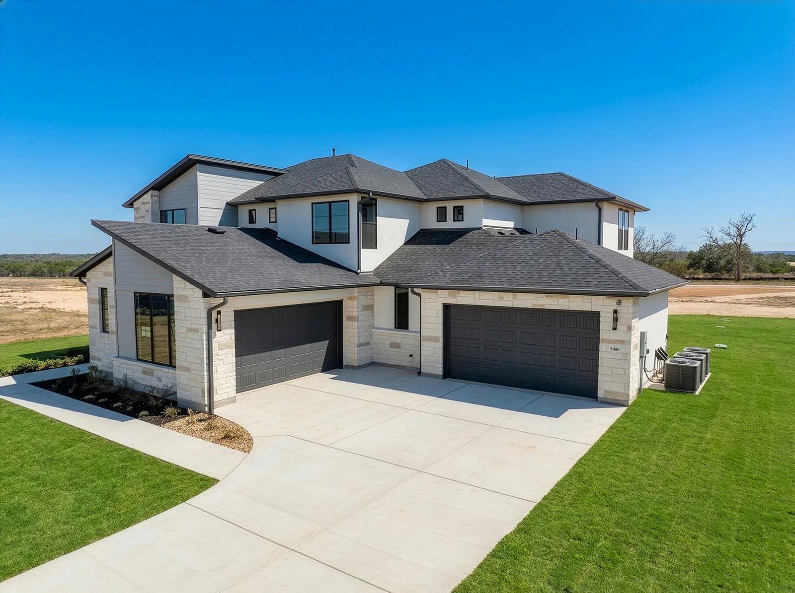 2385 Lineage Lane (LYNMAR II)