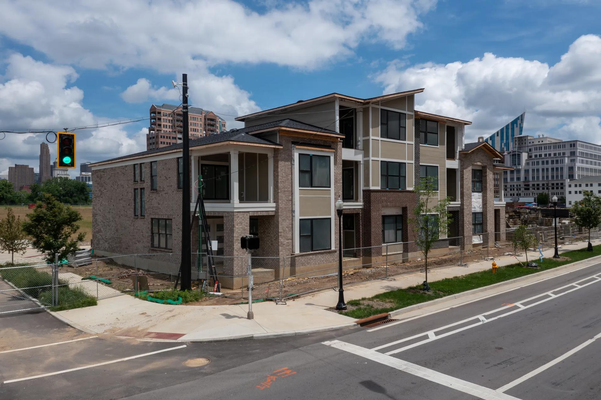 126 W 4th Street (HUNDLEY)