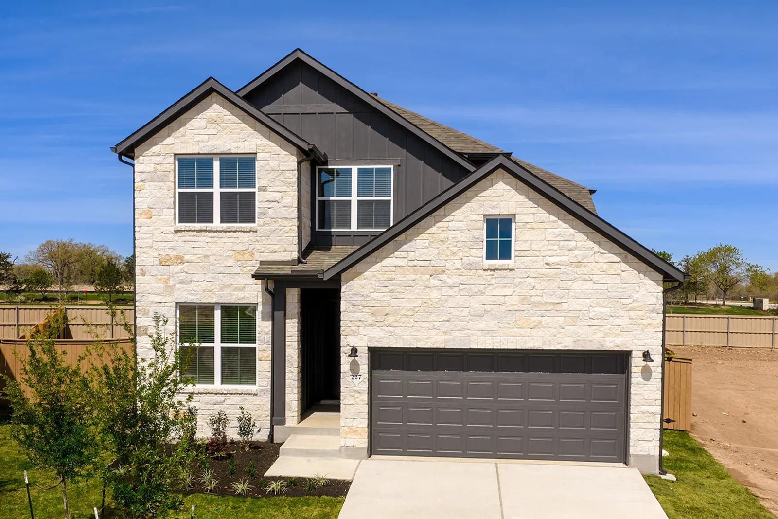 227 Kingswood Drive