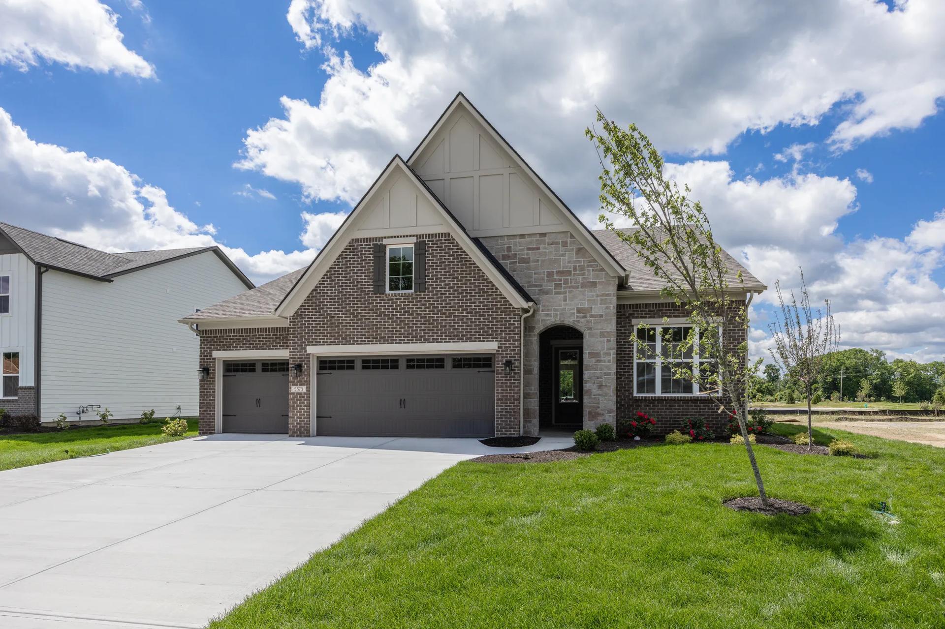 5573 Gaston Road (PARKETTE)
