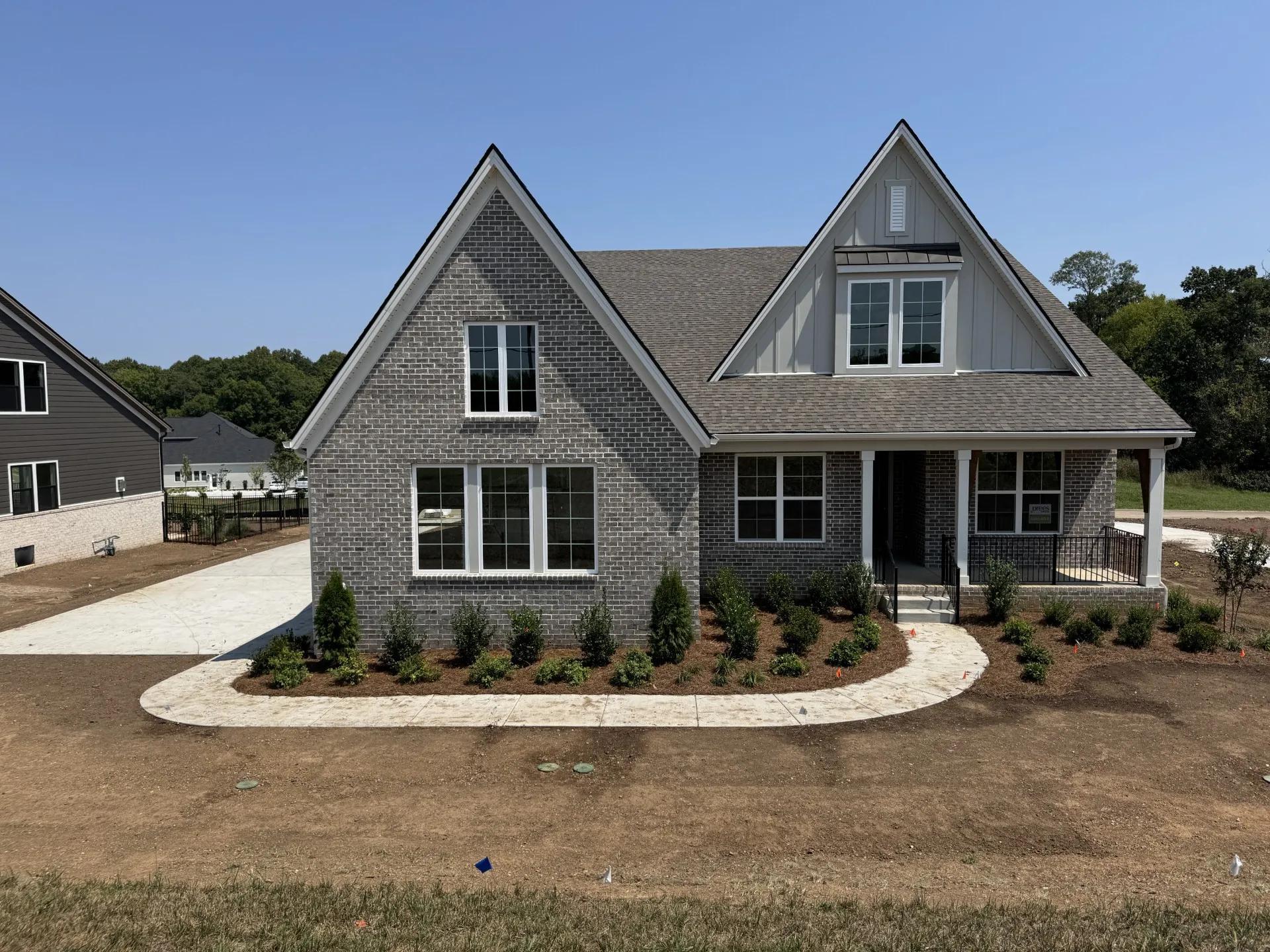 576 Baker Road (PARKETTE)