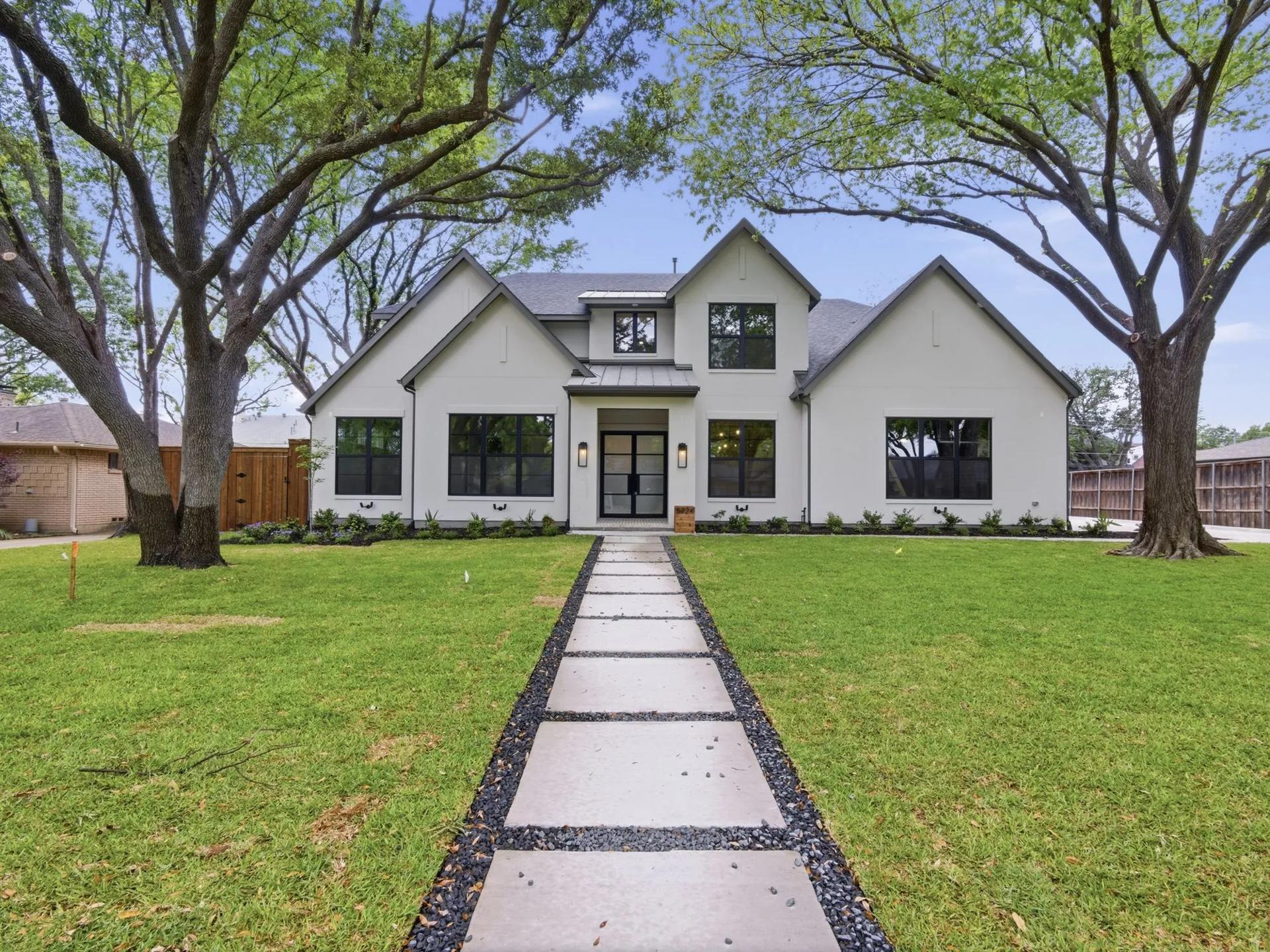 casa en Elevate by Drees - Dallas por ELEVATE BY DREES