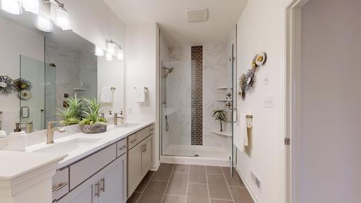 Coriander Owners' Bath