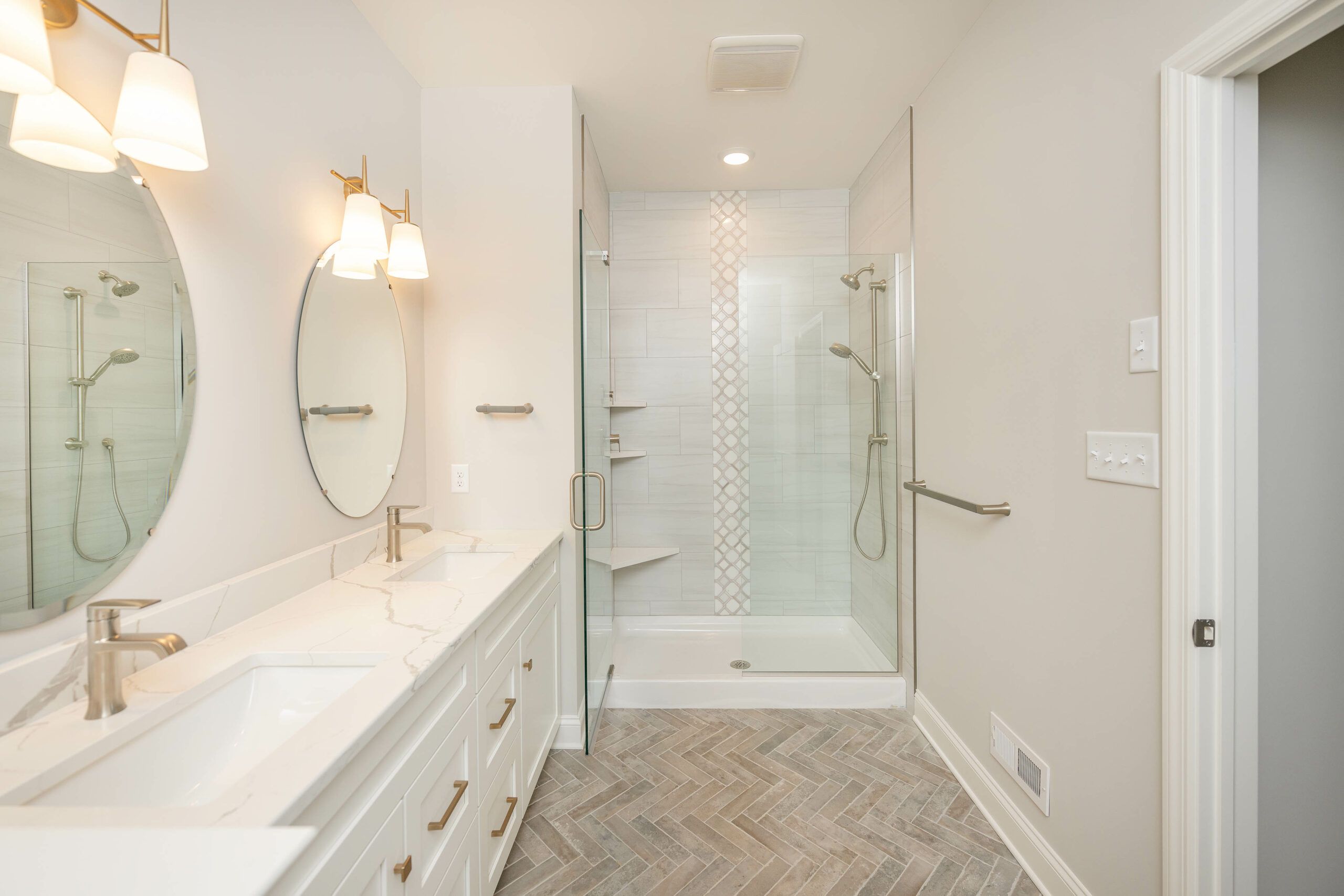 Coriander Owner's Bath