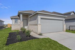 Val Verde - Cool Water: Jarrell, Texas - Empire Homes