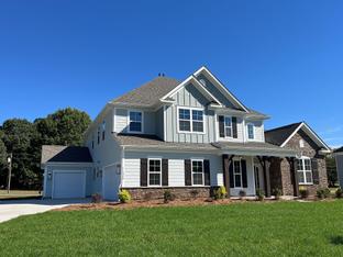 Redwood - Oak Creek: Mint Hill, North Carolina - Empire Homes