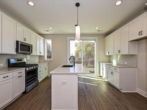 920 Callahan Street EQX1667 (Cambria)