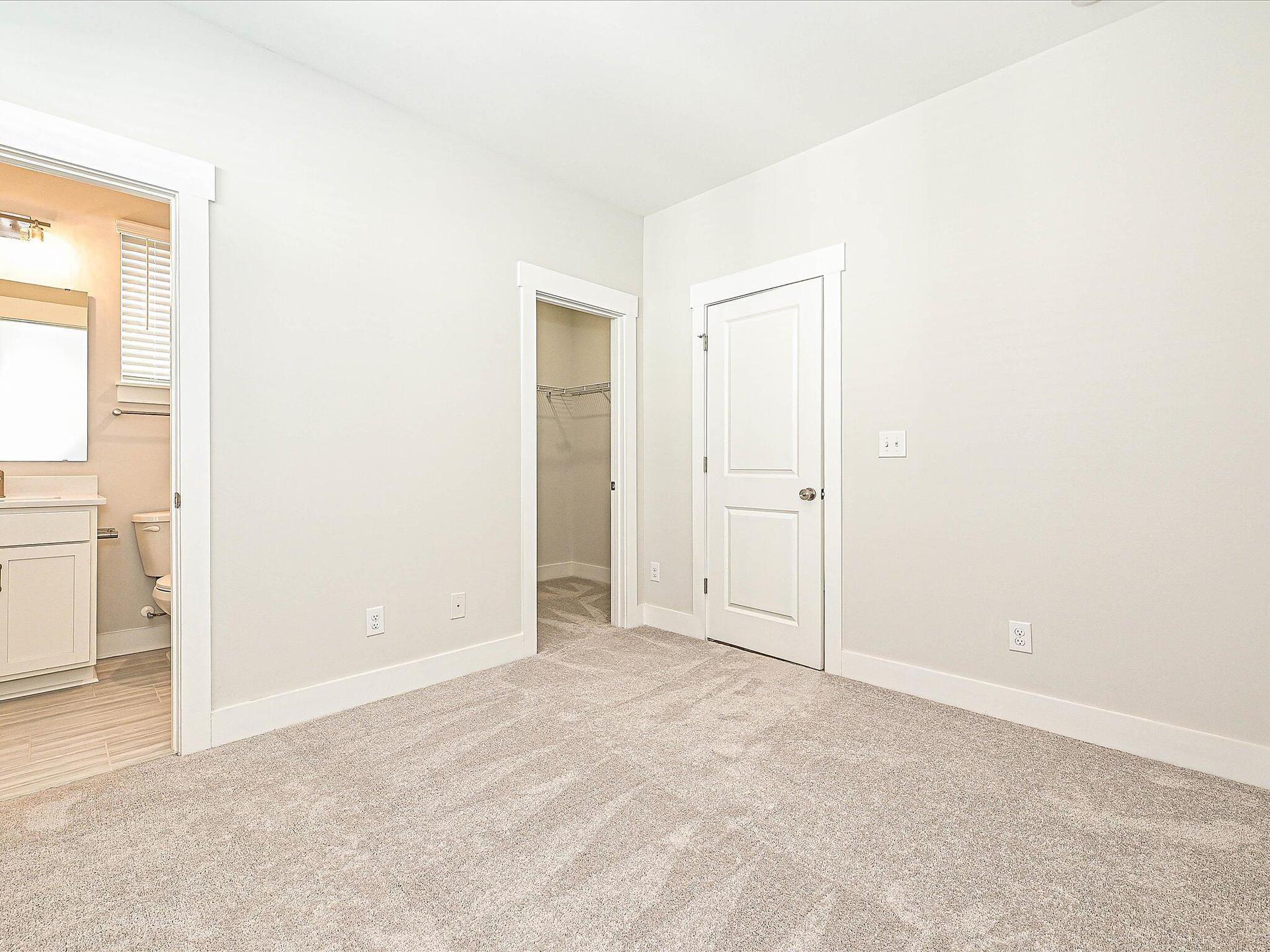 Bedroom 2 (with WIC)