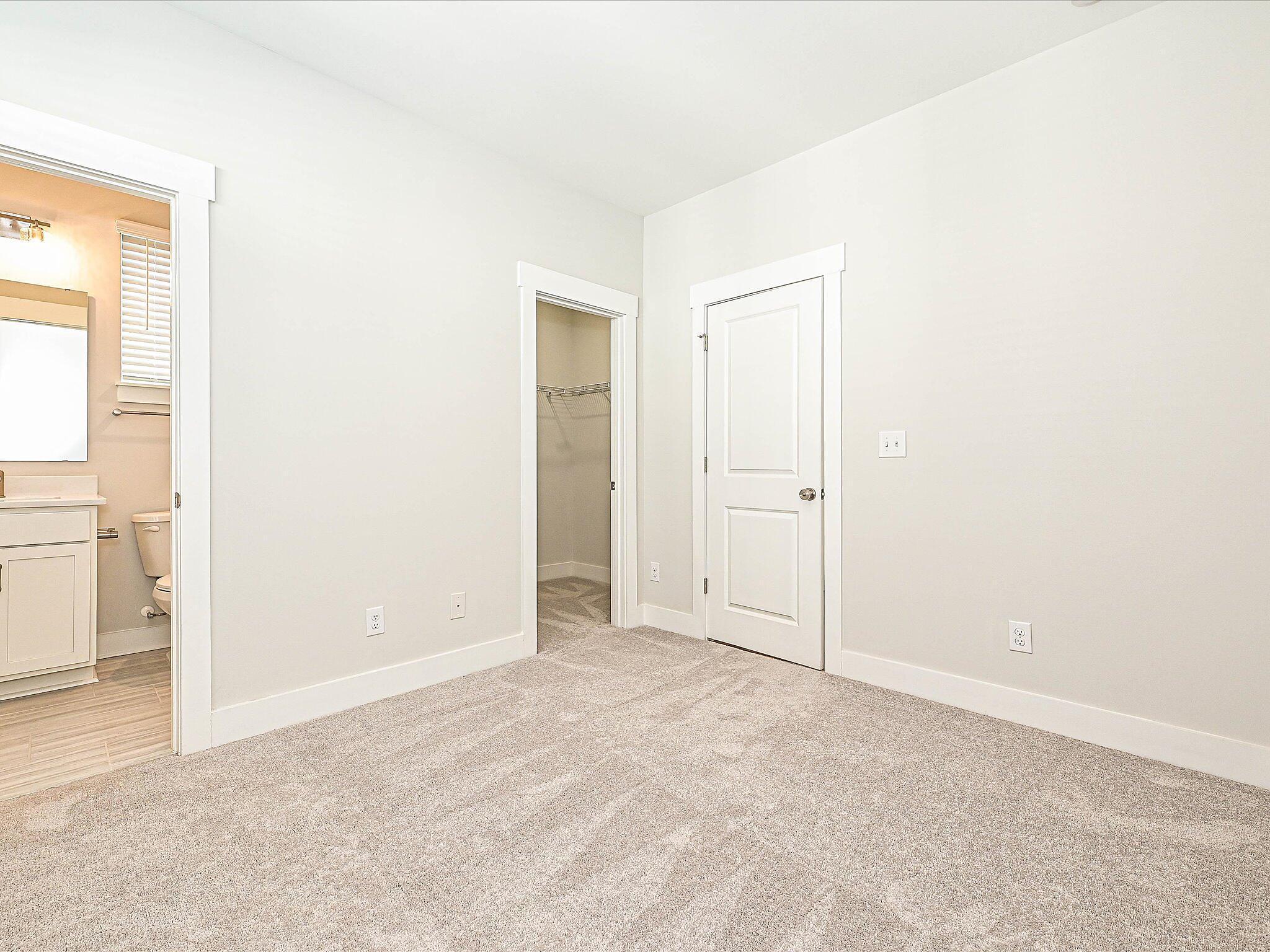 Bedroom 2 (with WIC)