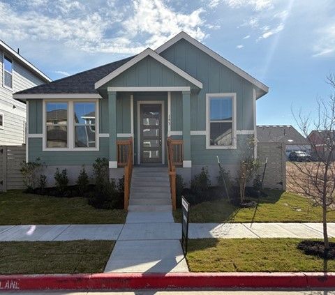 193 Weaver Lane (Cesar Chavez)