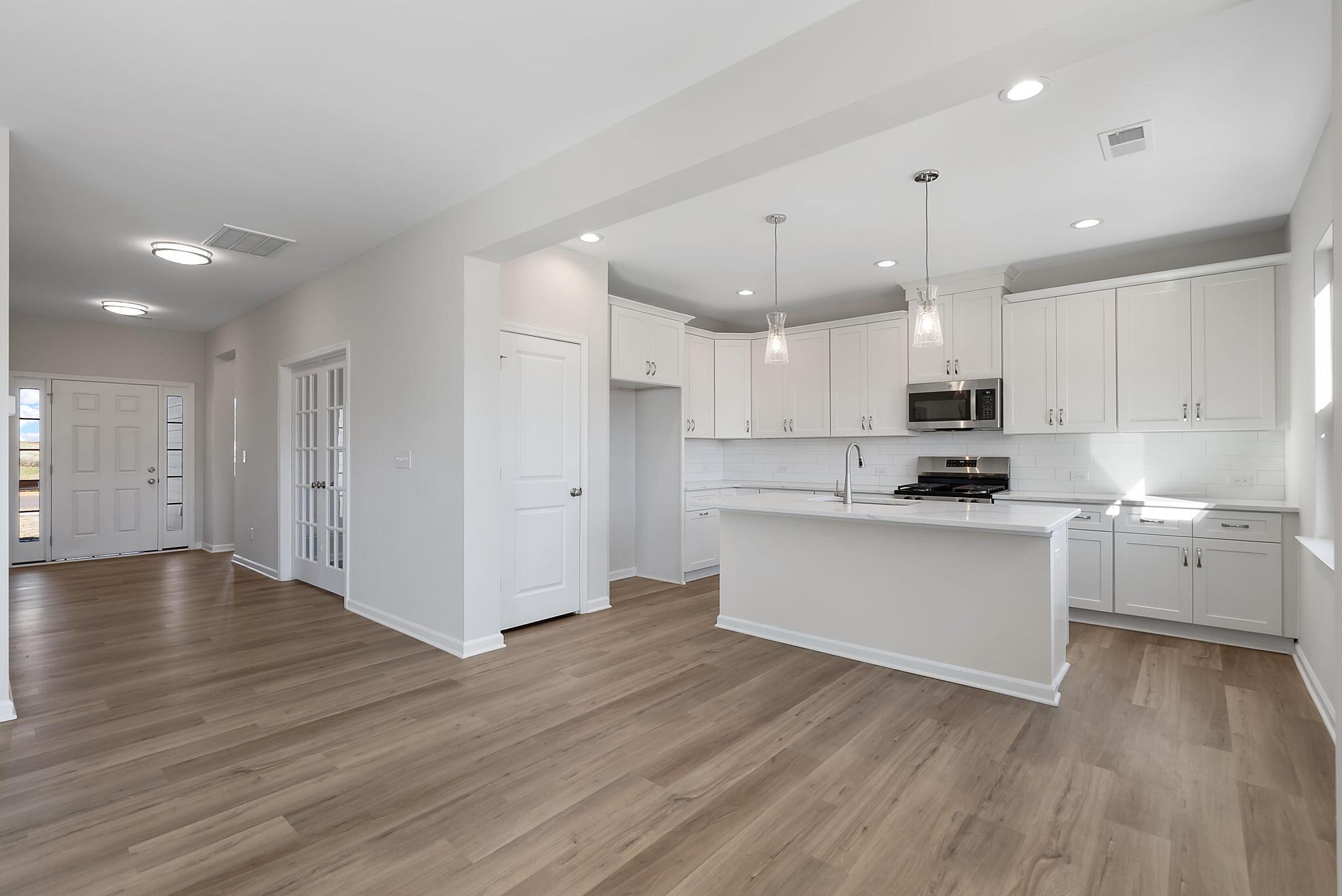 Kitchen & Foyer