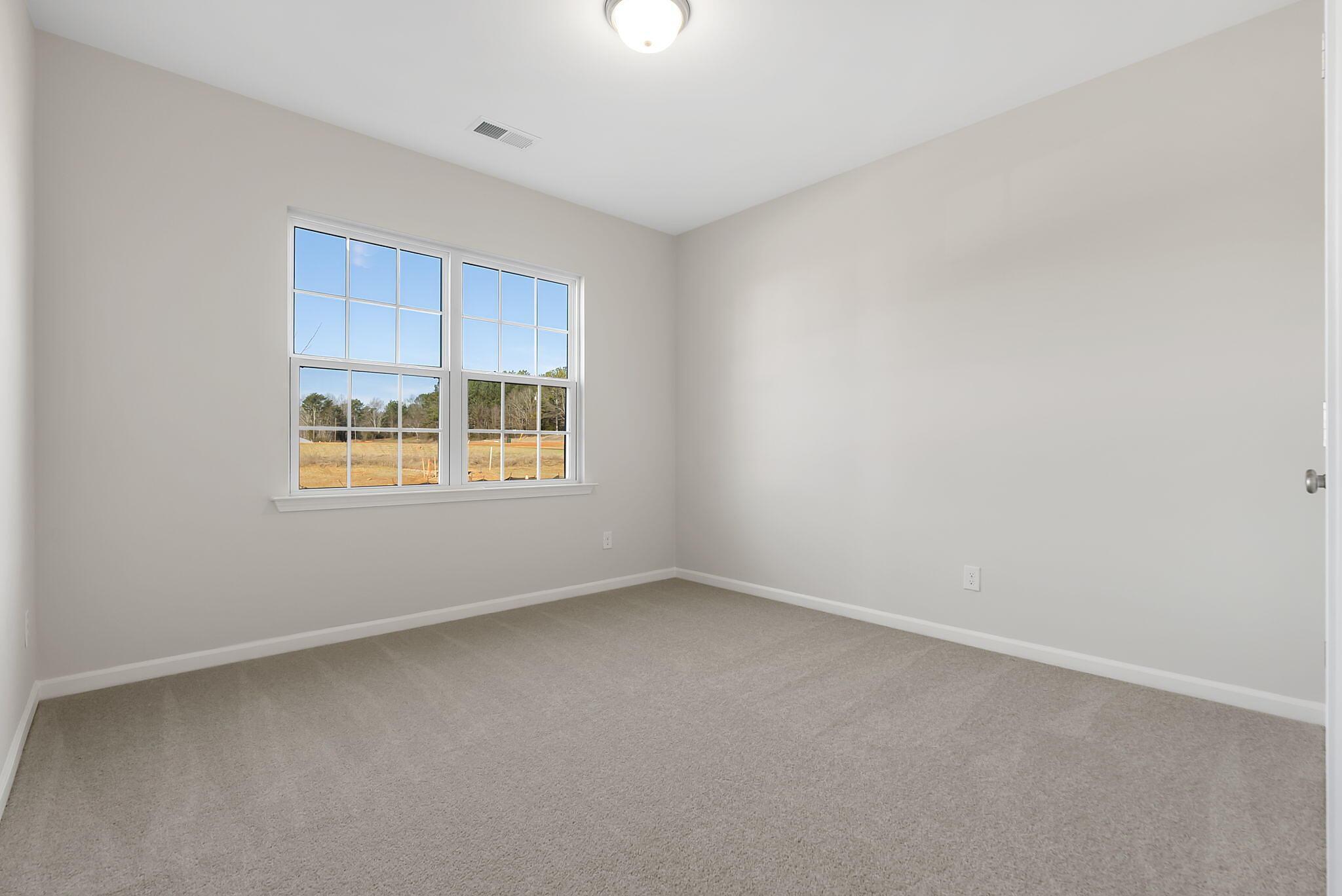 Bedroom 4 (1st Floor)