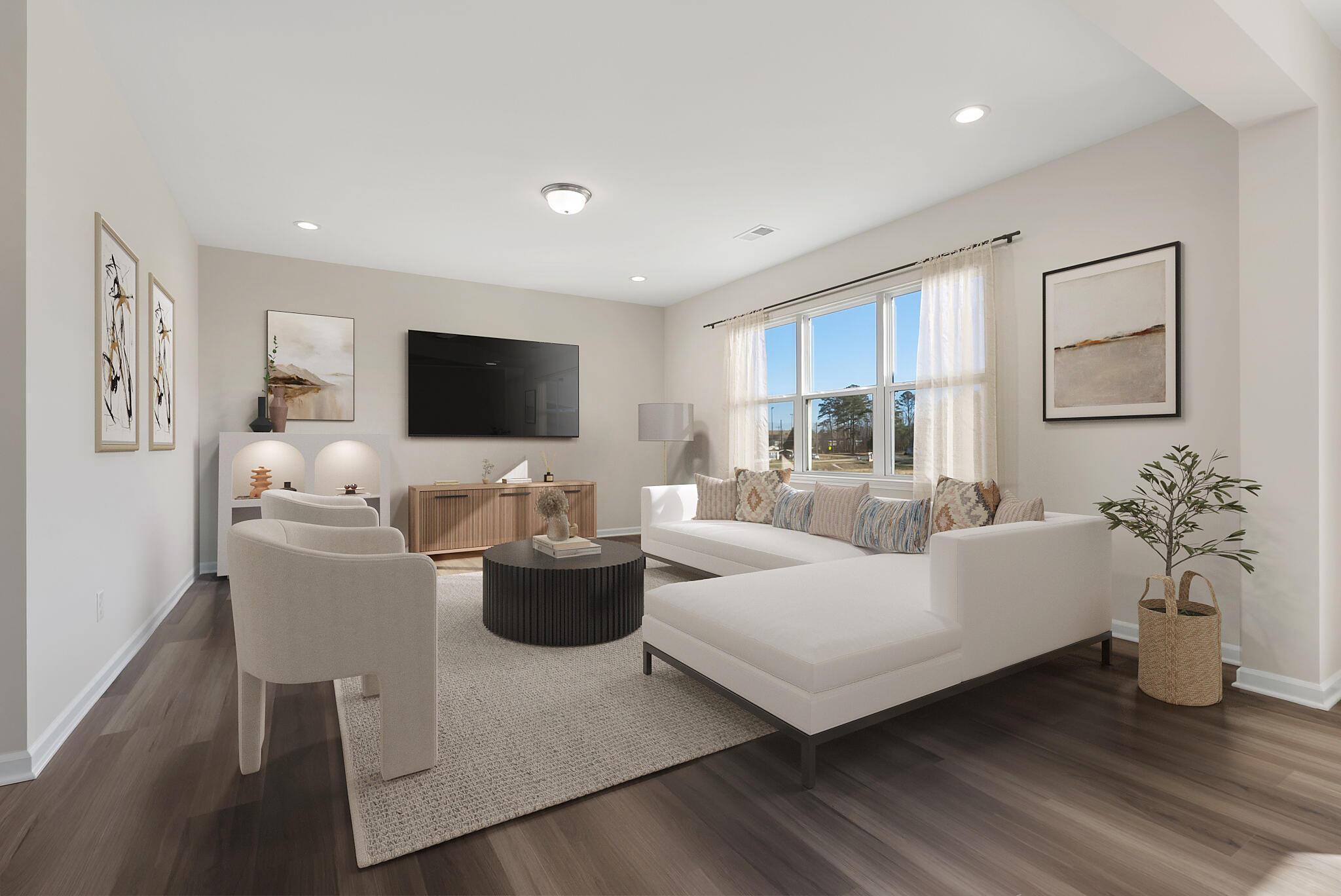 Dining & Family Rooms