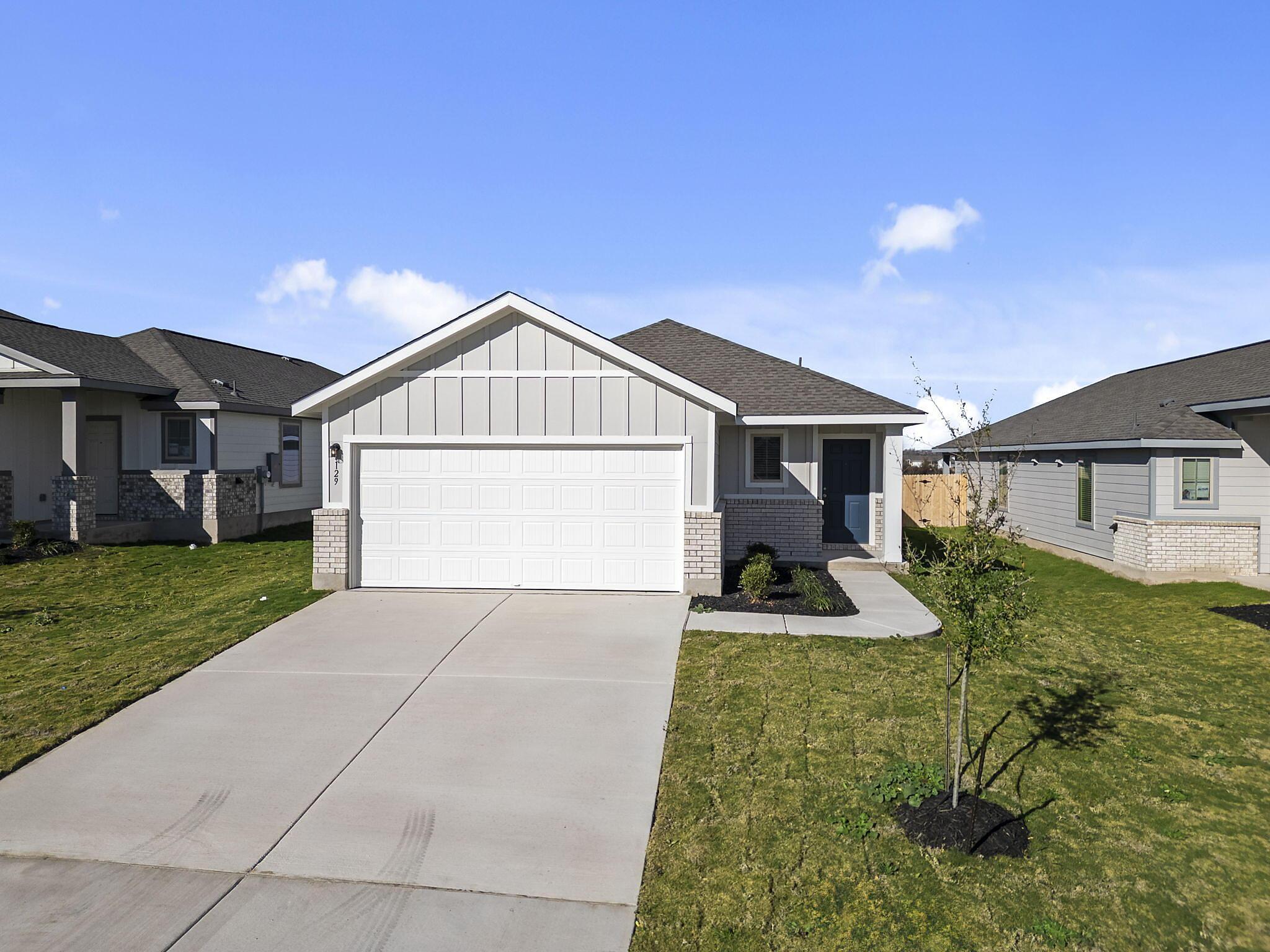 Medina - Cool Water: Jarrell, Texas - Empire Homes