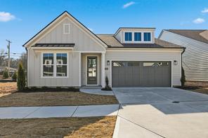 2544 Butlers Green Circle (Daffodil)