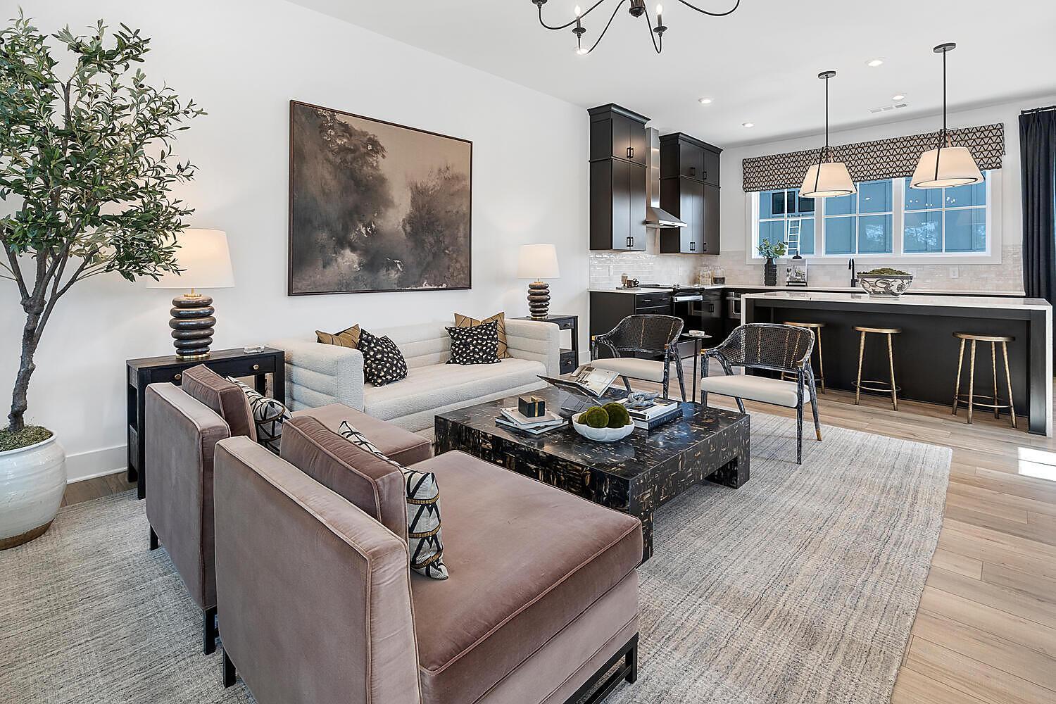 440 Argosy Circle (Lindsey)