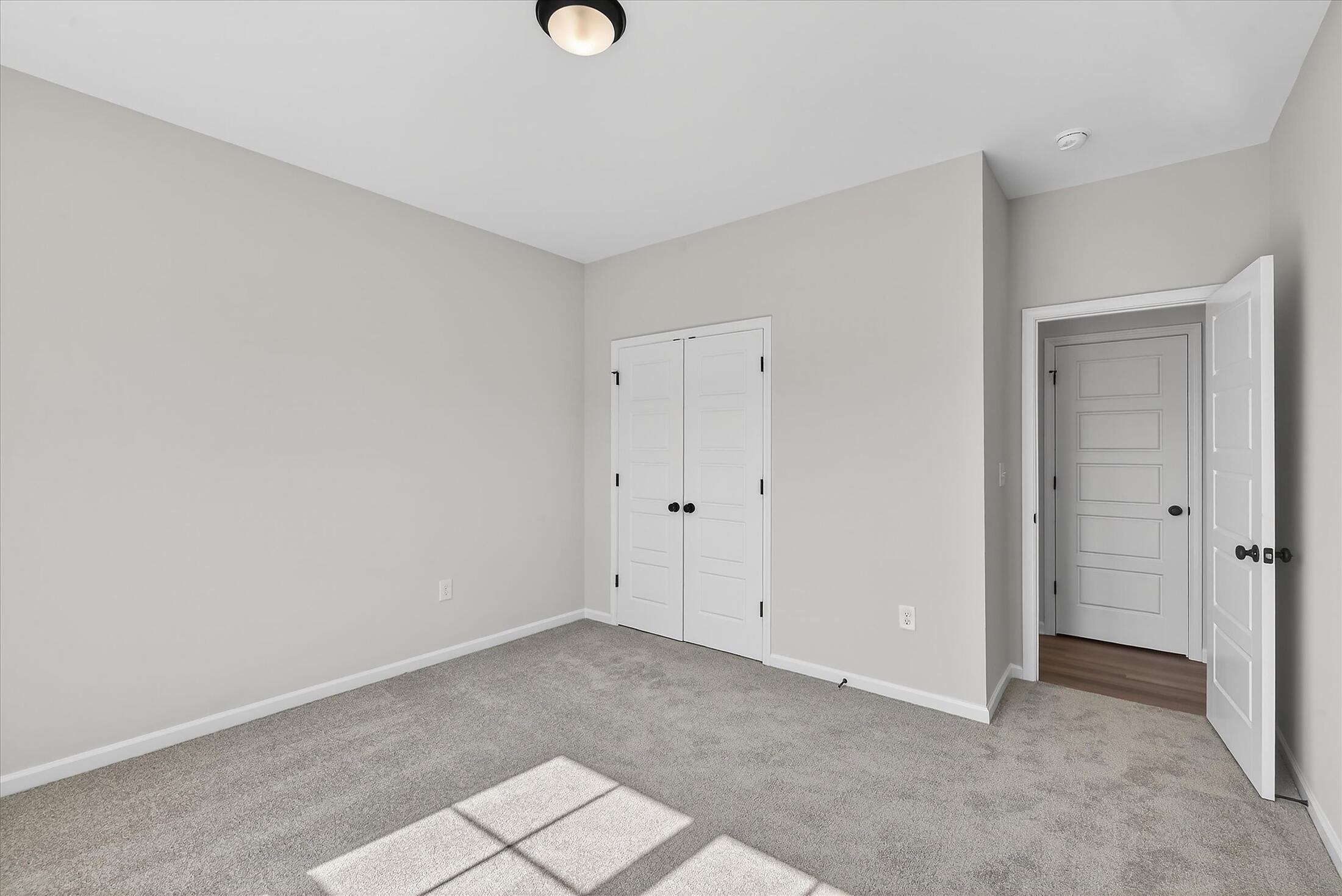 Bedroom 2 (1st Floor)