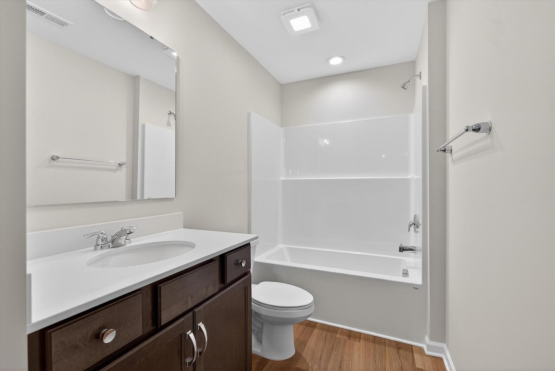 Bath 3 (2nd Floor)