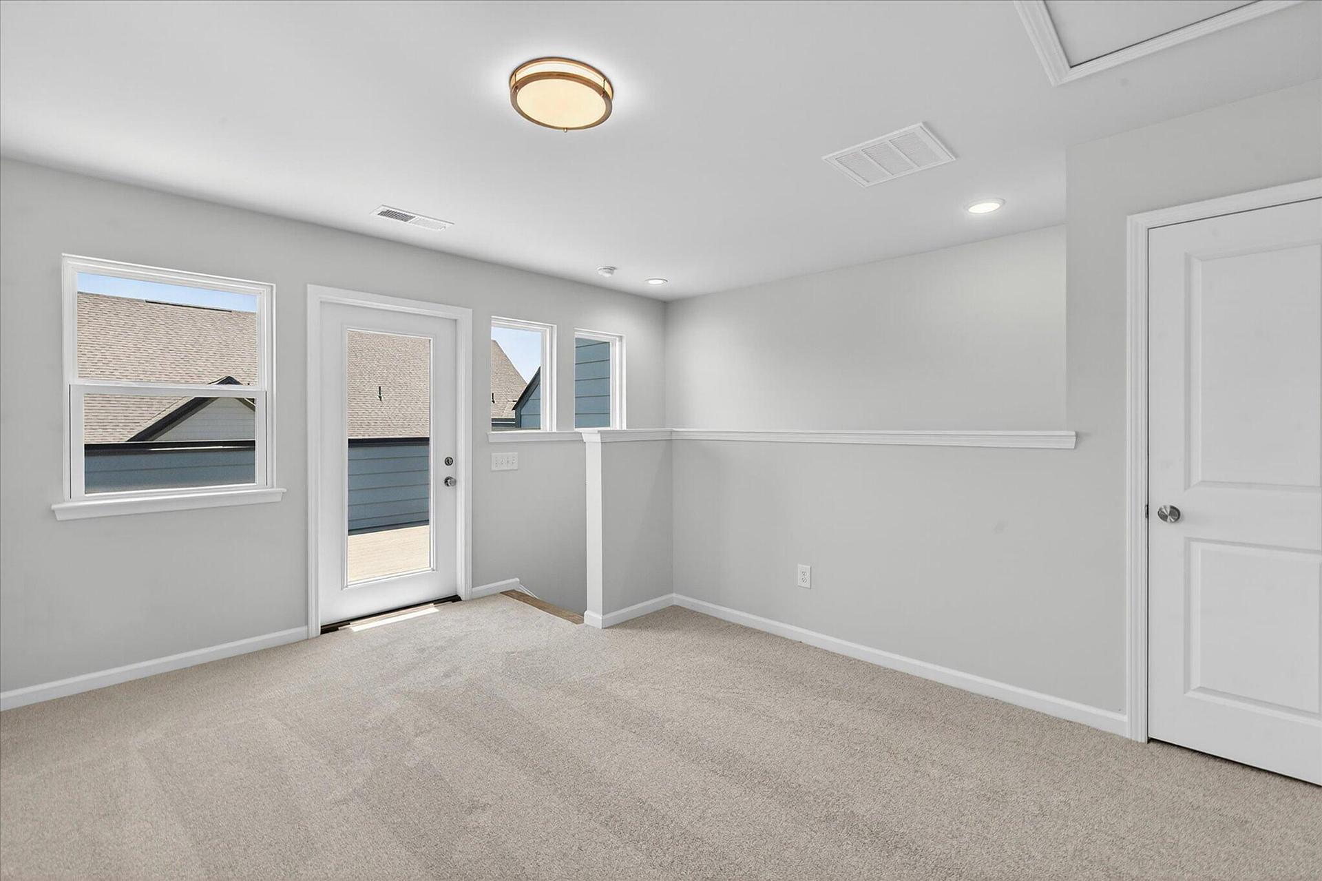 Fourth Floor Bonus Bedroom w Closet