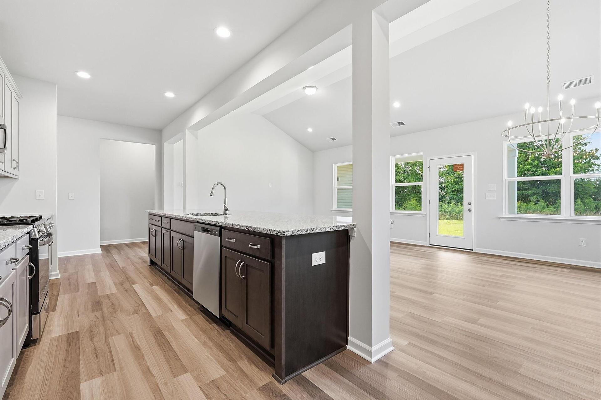 Kitchen, Breakfast & Family Room