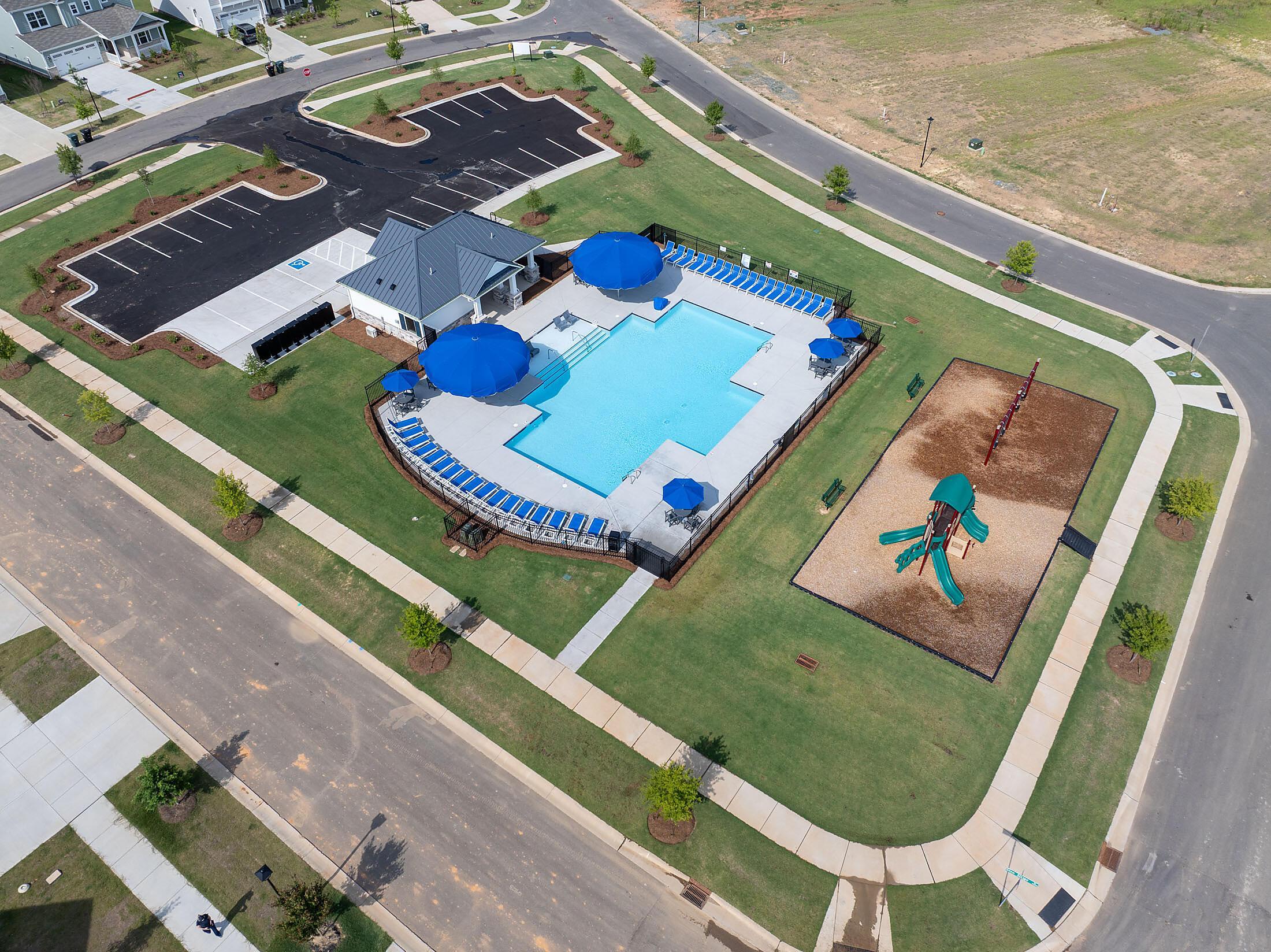 Community Pool & Tot Lot Amenities