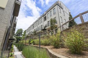 1289 Longreen Terrace NW Unit 9 (Artist)