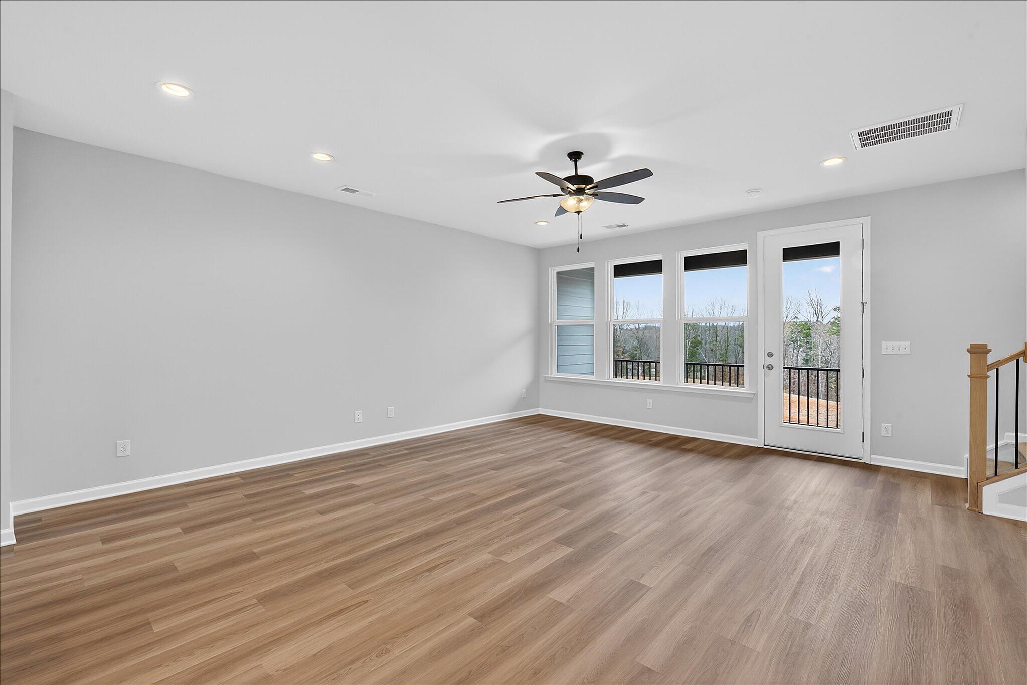 Dining/Living Room