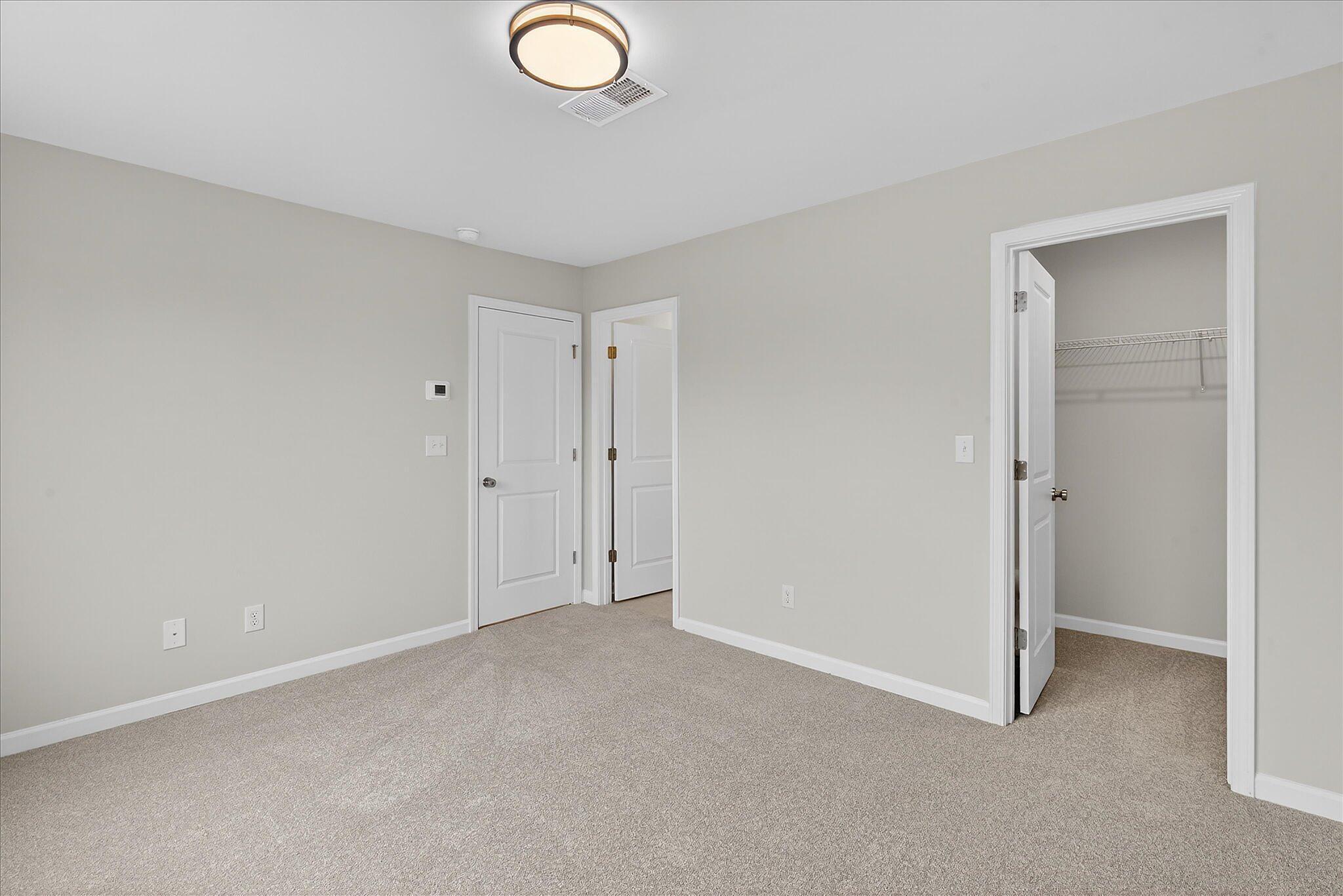 Bedroom 4 (1st Floor)