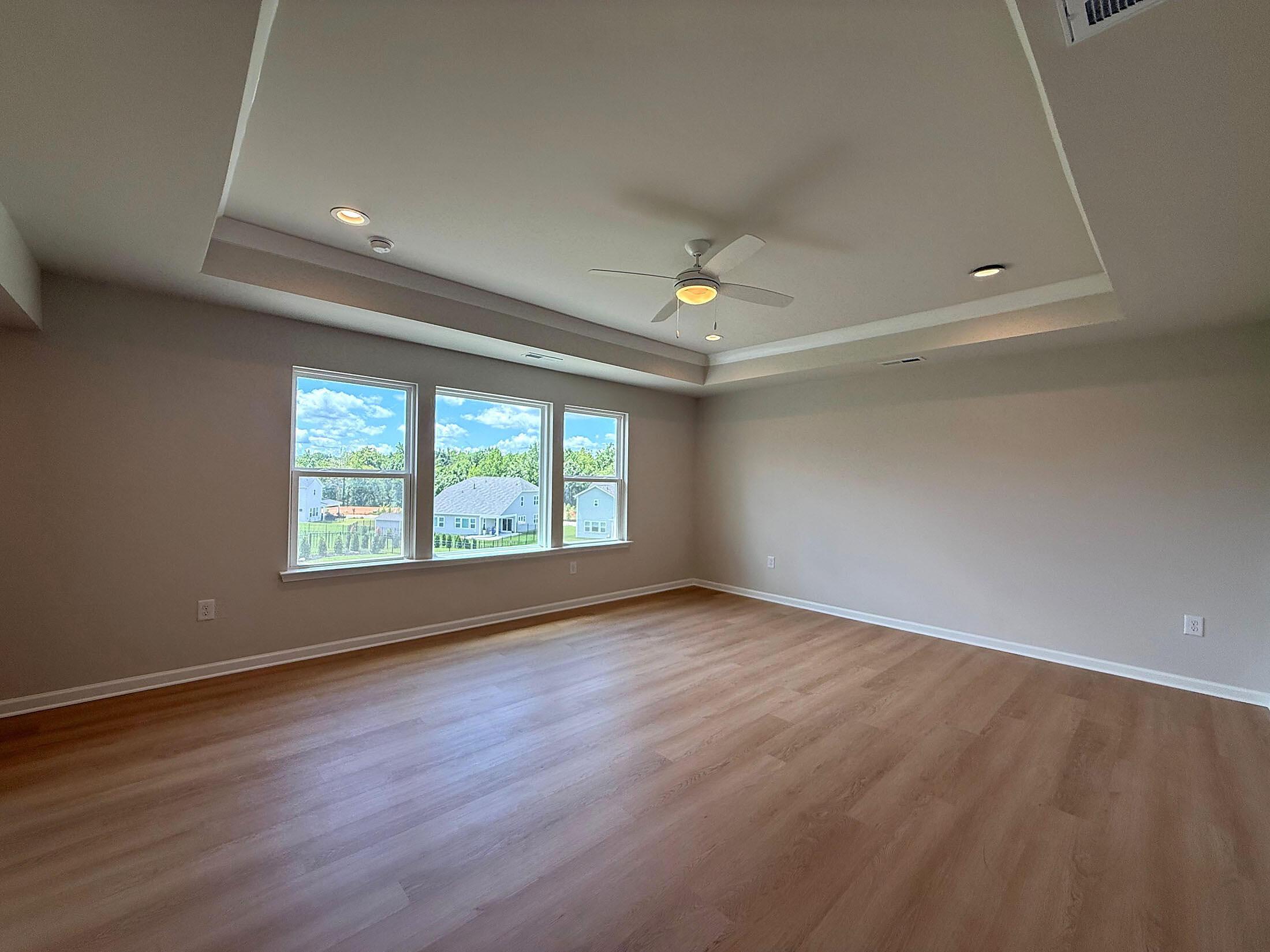 Premier Suite with Tray Ceiling