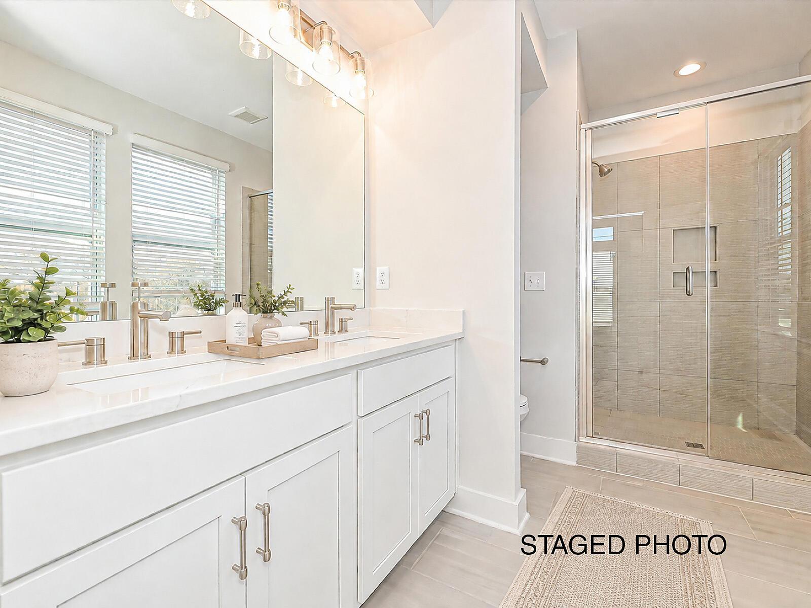 Premier Bath - Virtually Staged