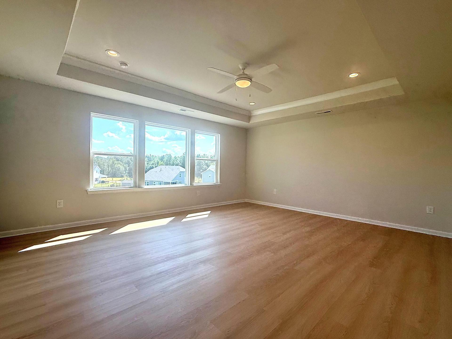 Premier Suite with Tray Ceiling