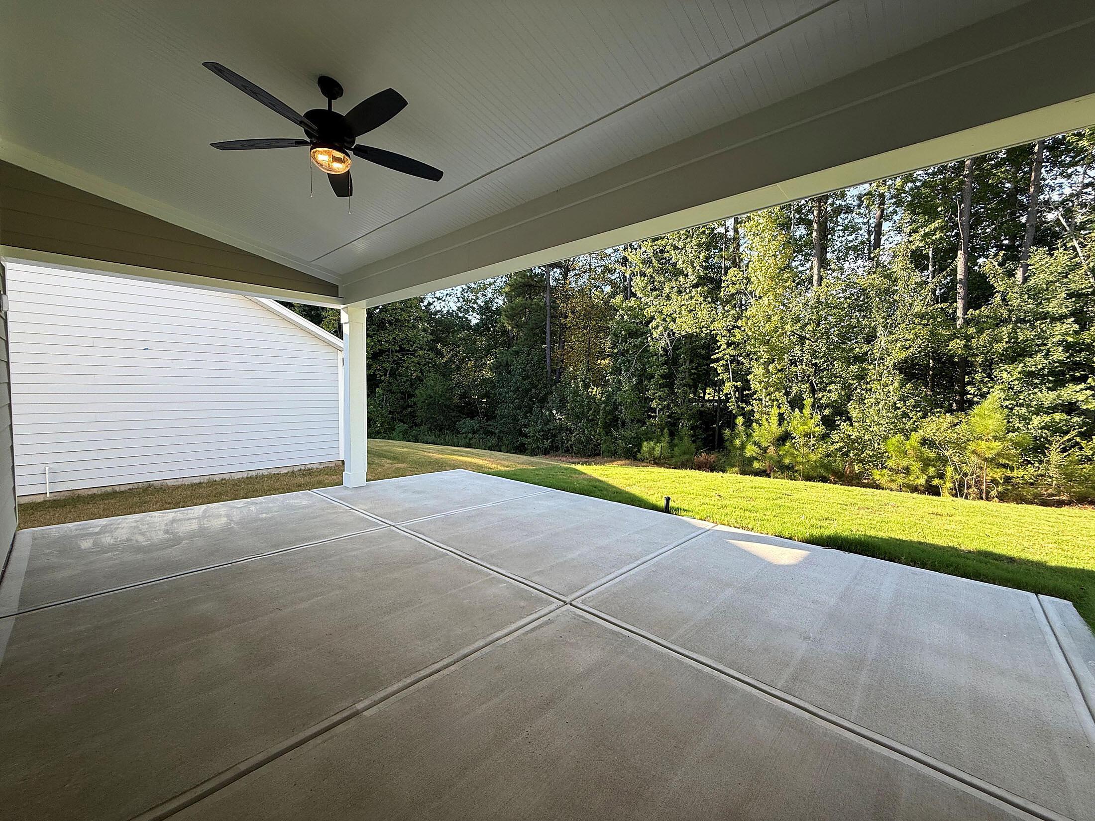Rear Covered Patio w 6ft patio extension