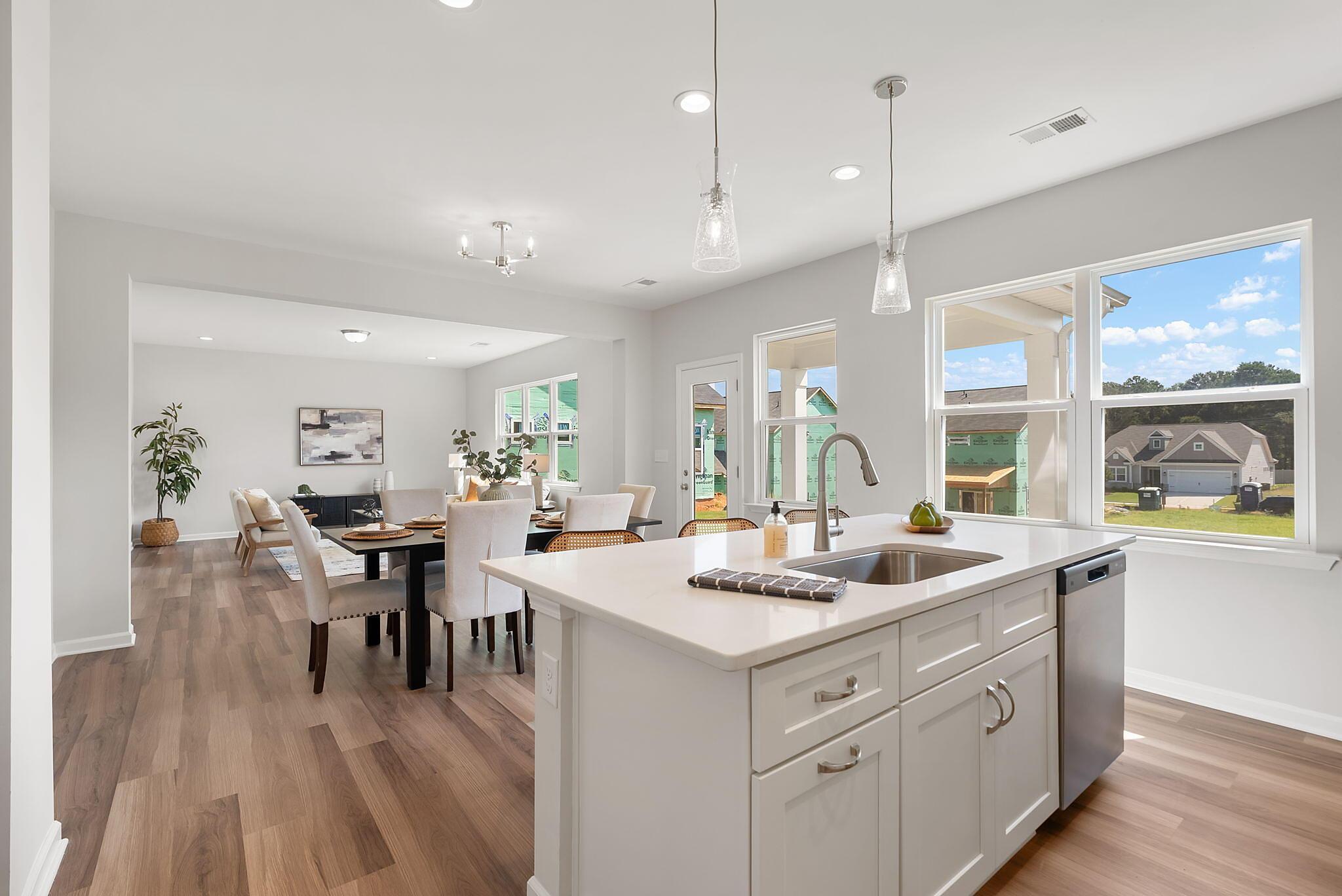 Kitchen, Dining & Family Room