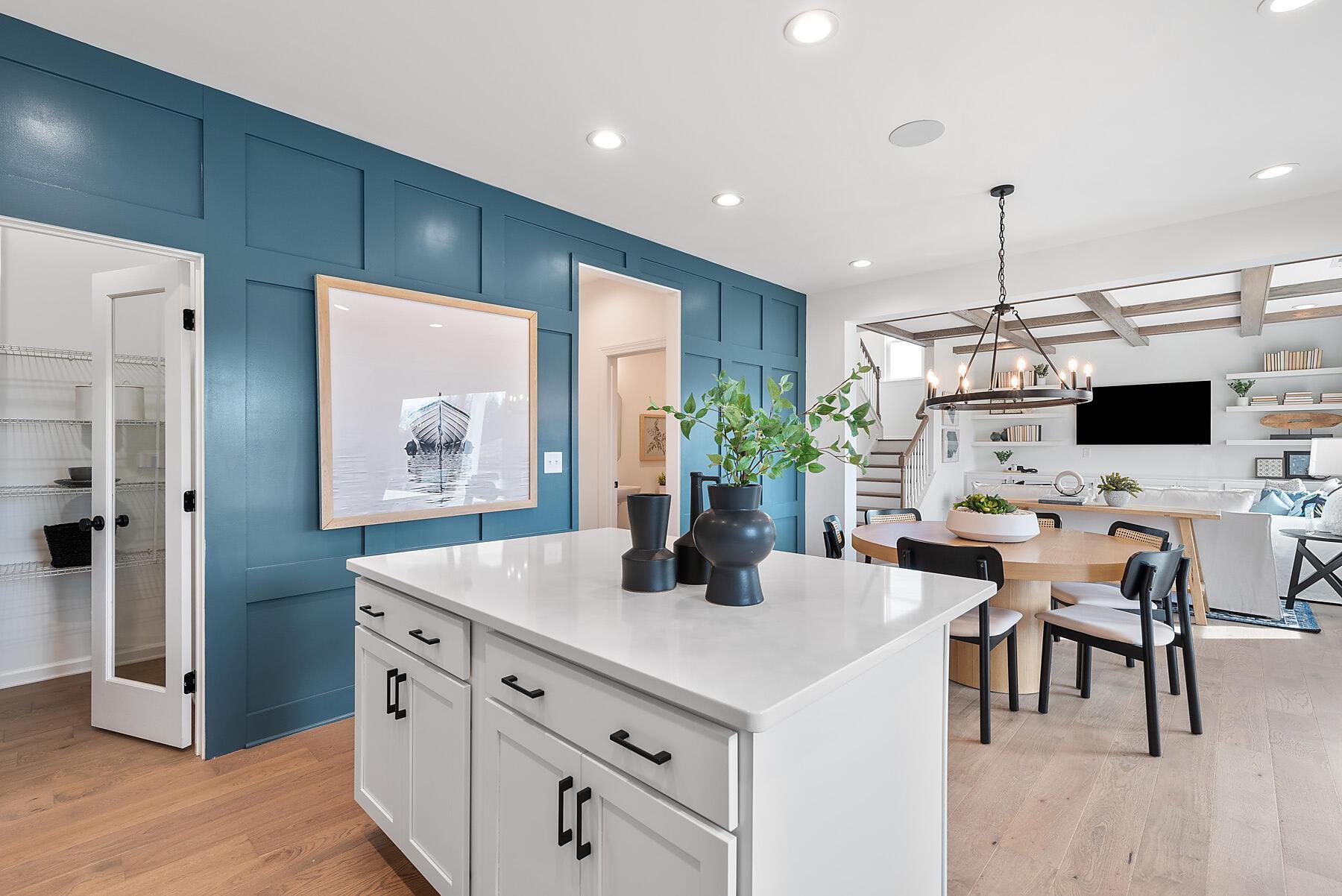Kitchen, Dining, Family