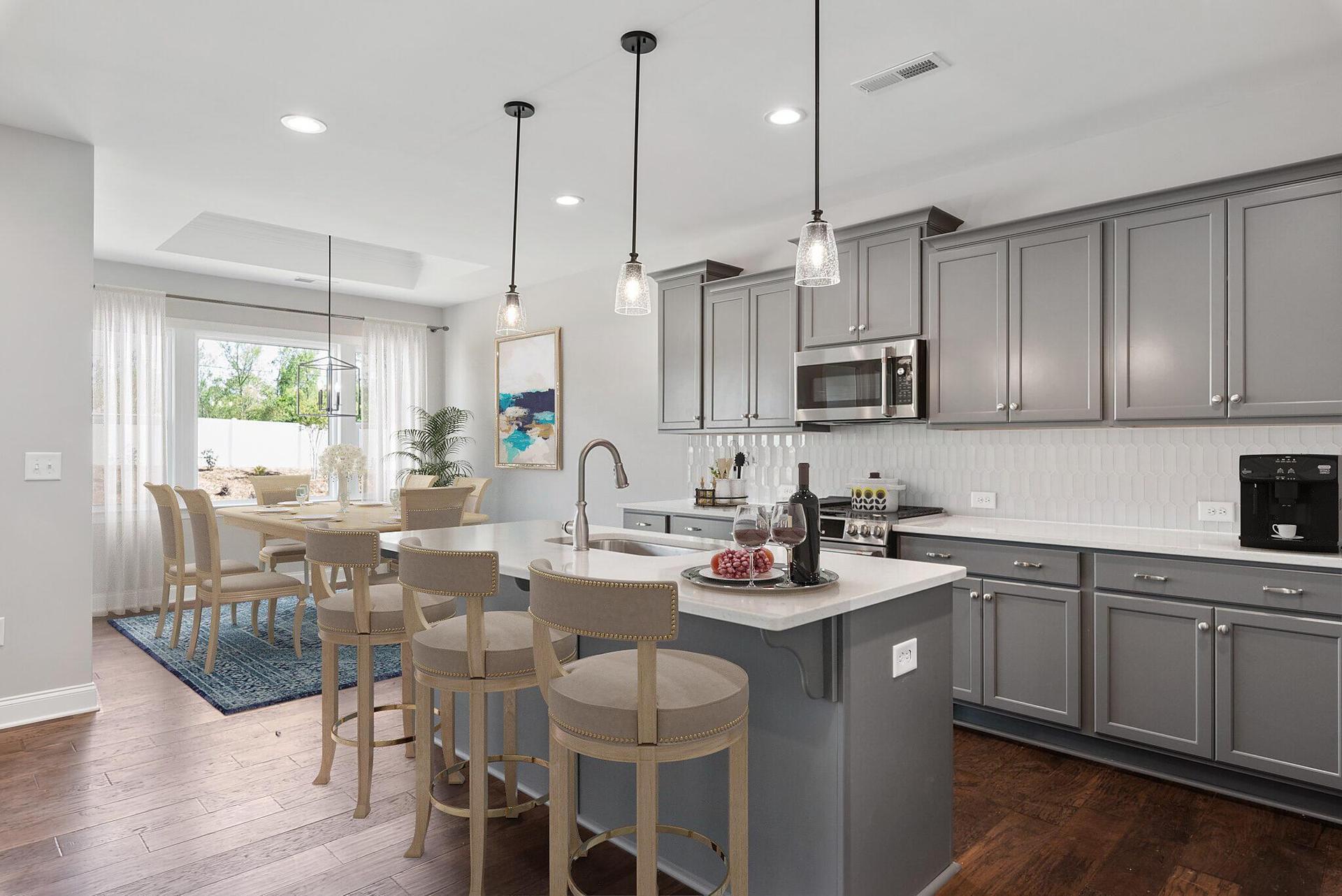Kitchen & Breakfast