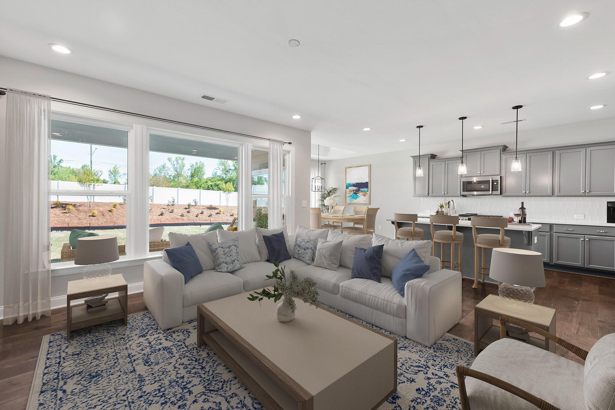 Family Room, Kitchen & Breakfast