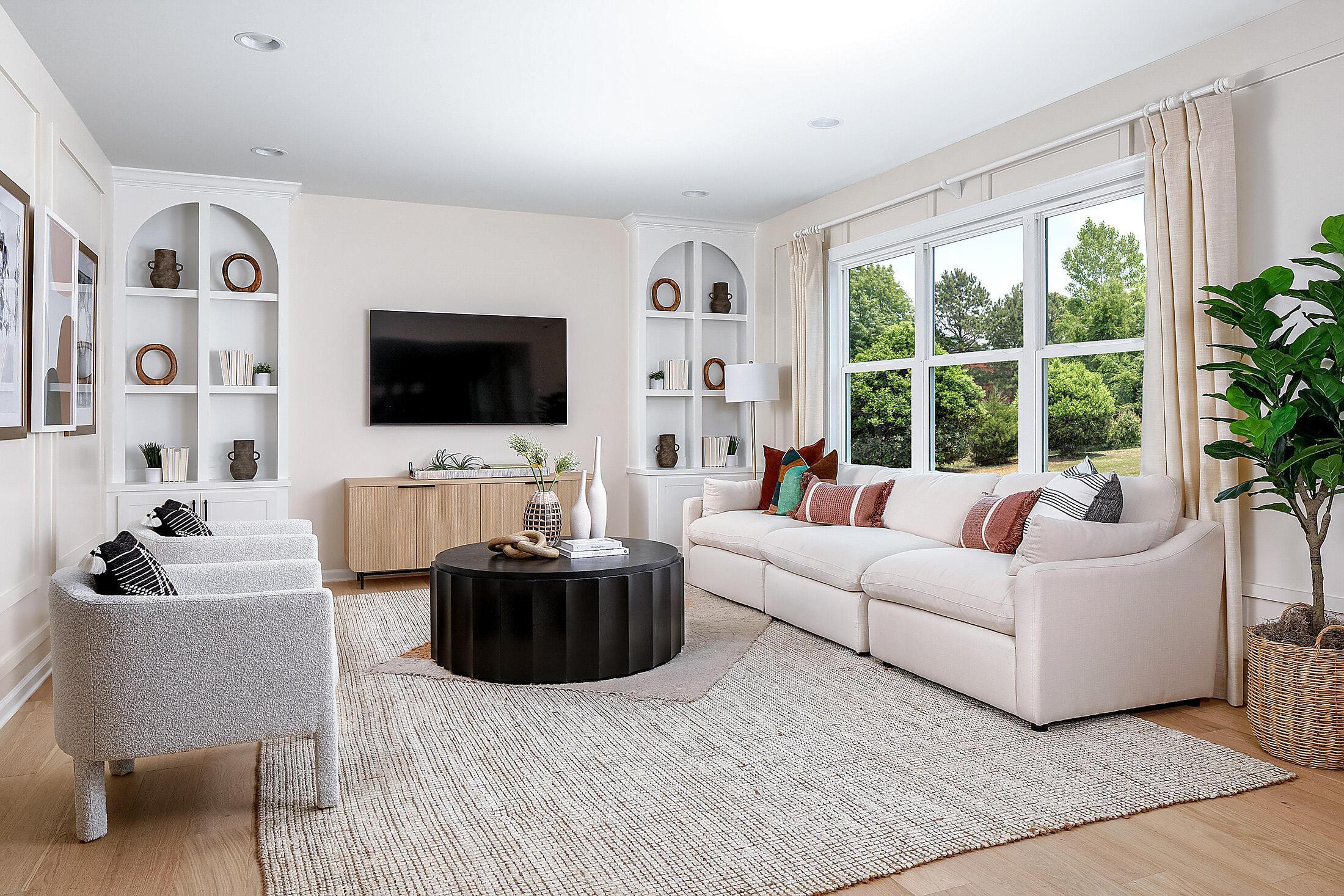 Family Room w/designer built-in feature