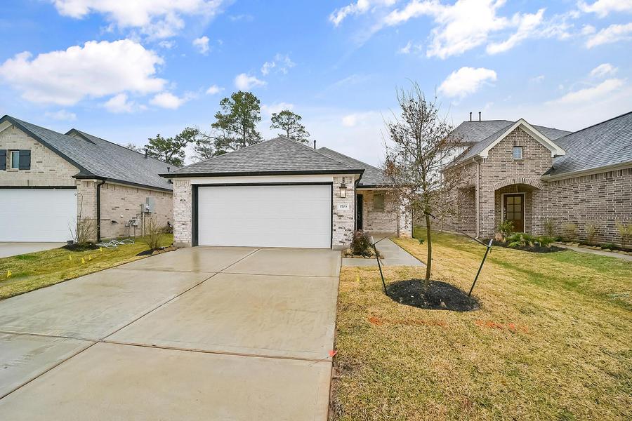 1703 Portia Lane. Conroe, TX 77301