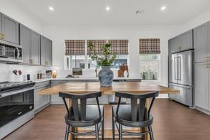 143 Peerless Avenue (Lindsey)