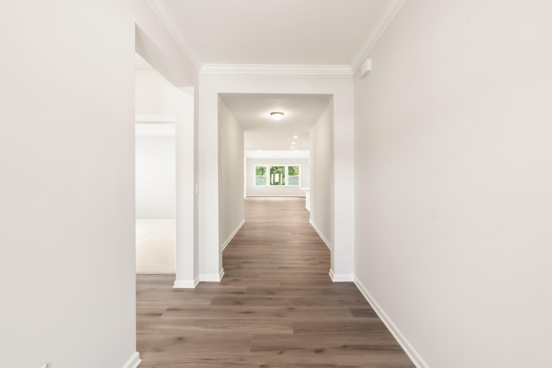 Foyer - with opt bedroom 4