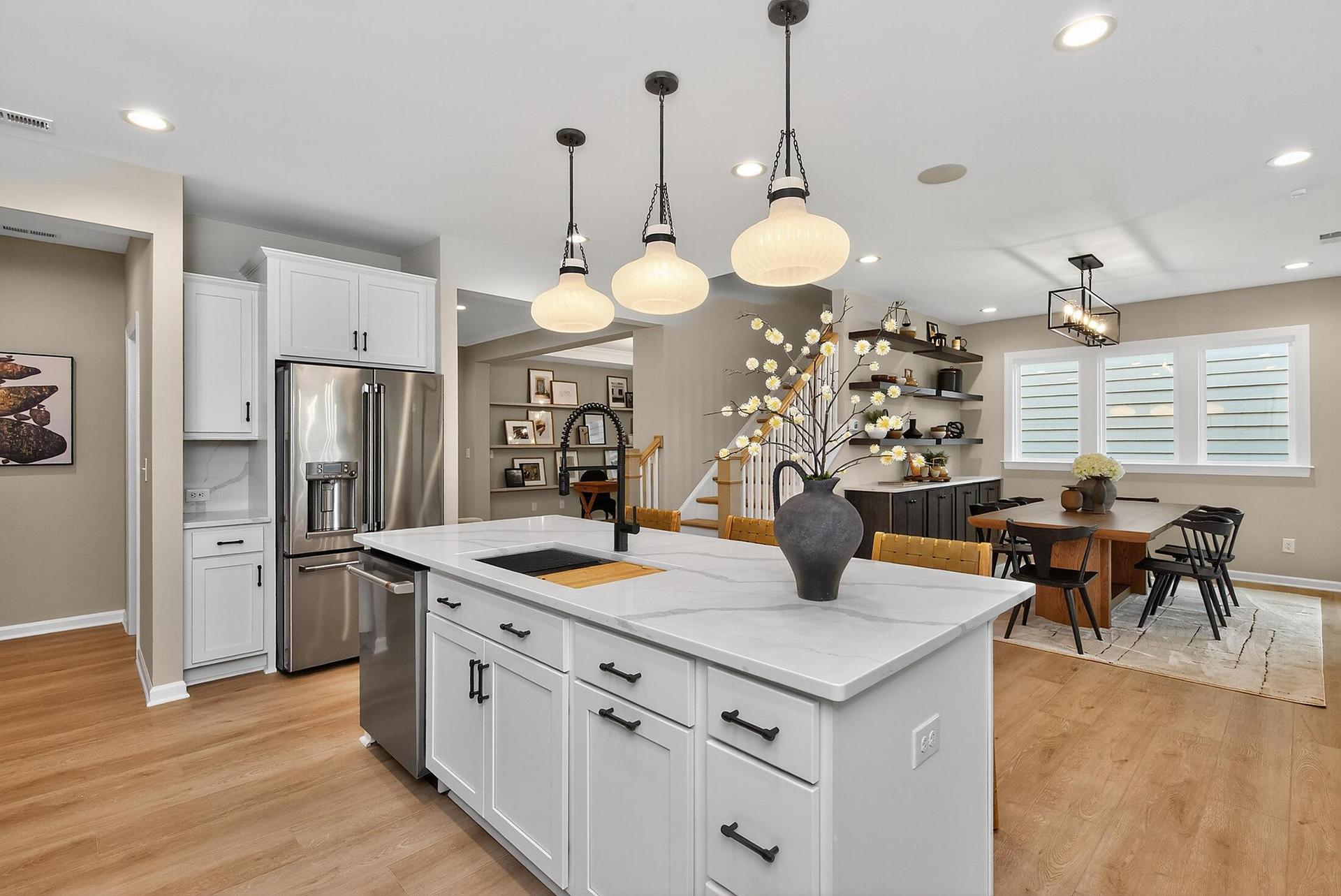 Kitchen & Morning Room