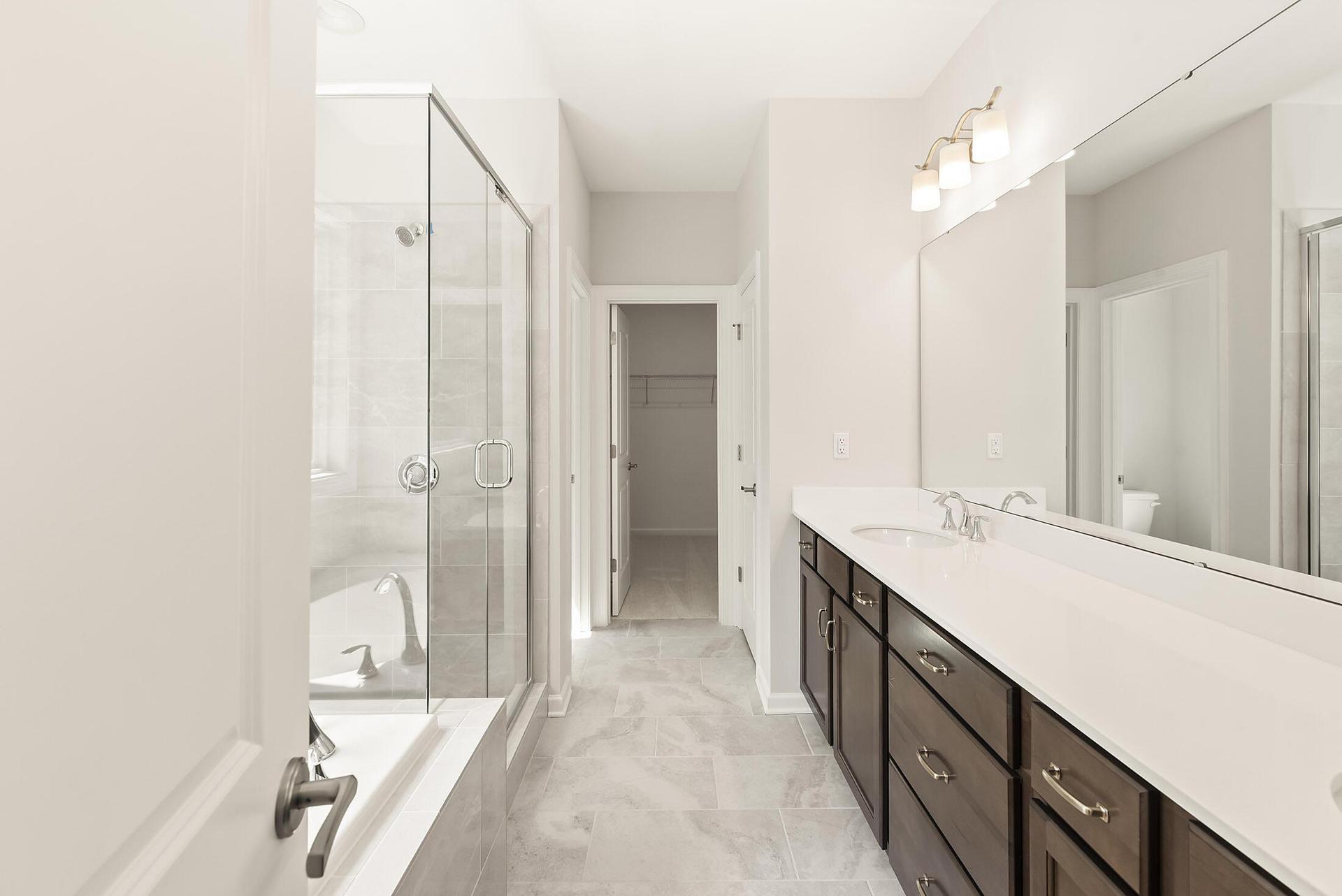 Alt Premier Bath - opt soaking tub