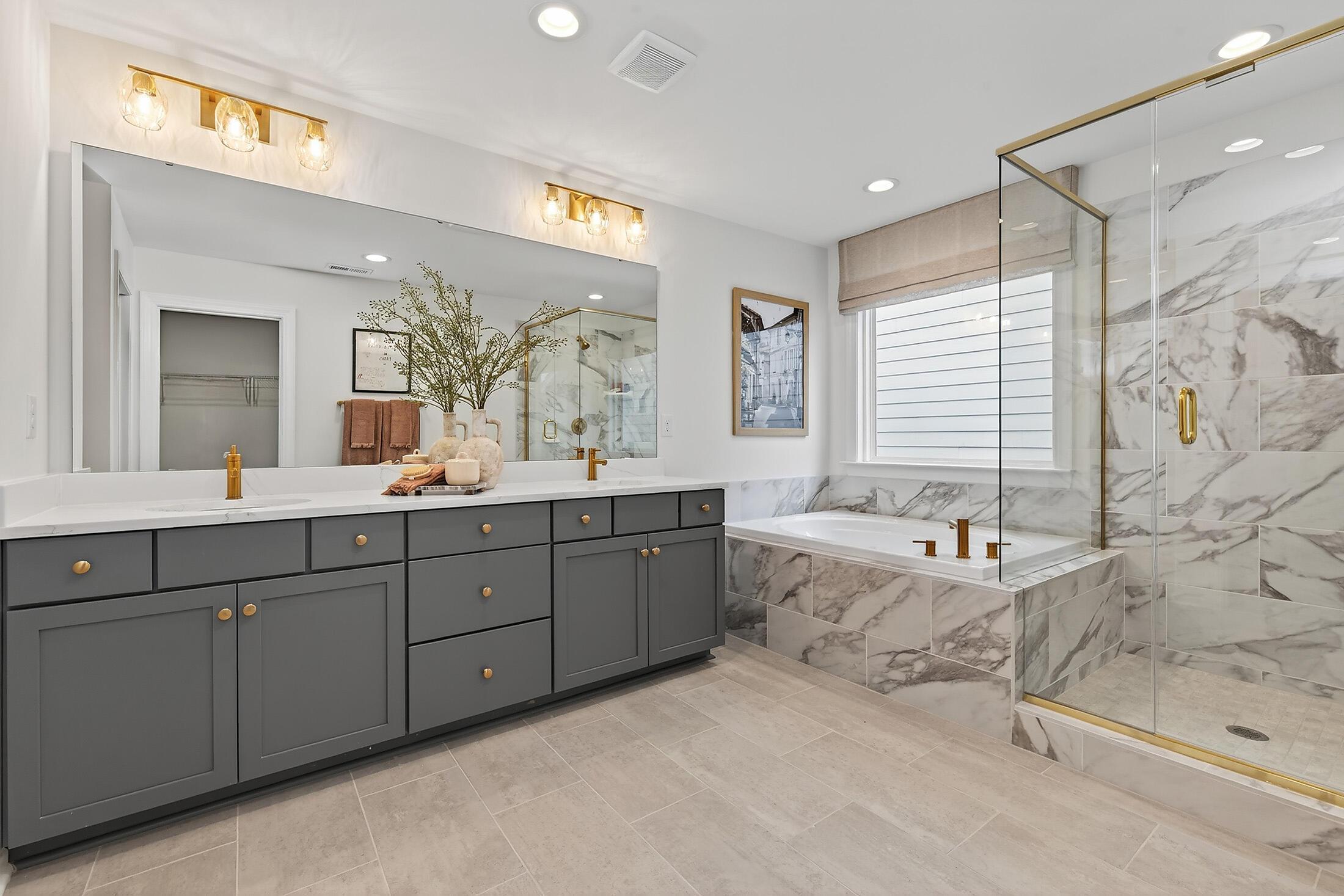 Alt Premier Bath - opt soaking tub